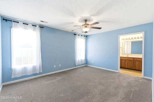 2841 Valor Drive, Wilmington, NC 28411