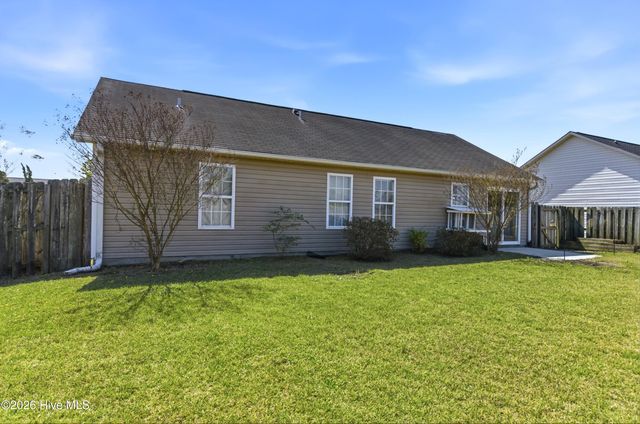 2841 Valor Drive, Wilmington, NC 28411