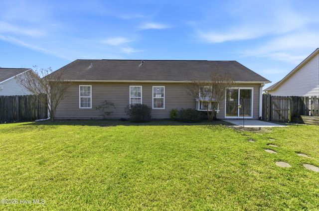 2841 Valor Drive, Wilmington, NC 28411