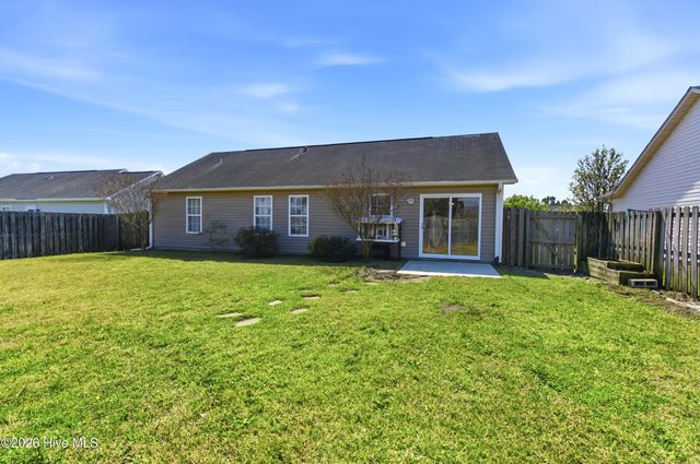 2841 Valor Drive, Wilmington, NC 28411