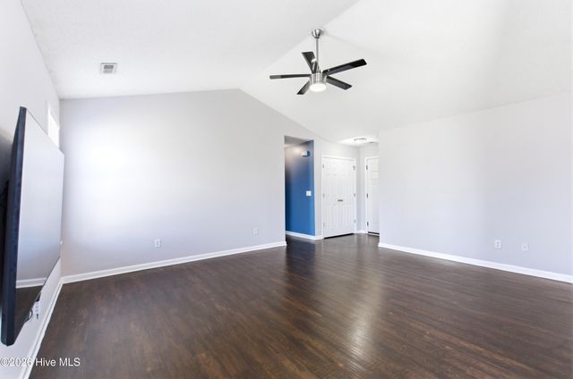 2841 Valor Drive, Wilmington, NC 28411