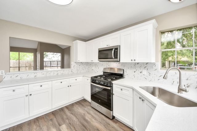 1223 Rebecca Lane, Humble, TX 77338