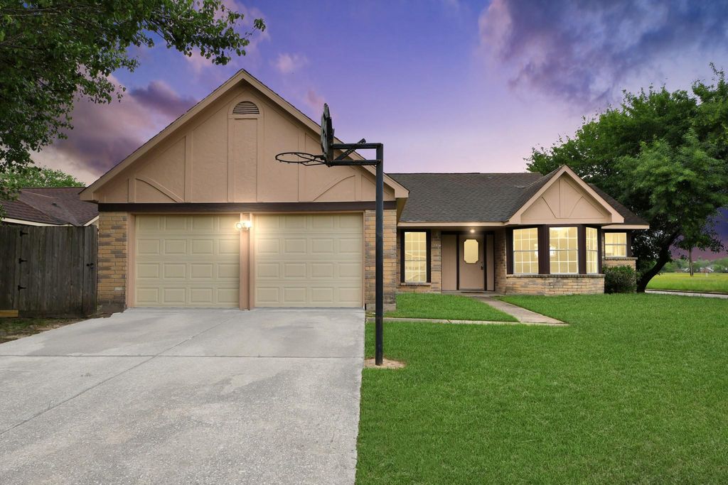 1223 Rebecca Lane, Humble, TX 77338