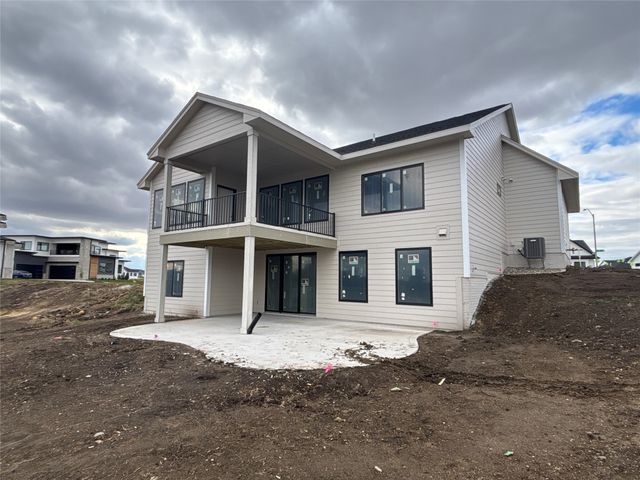 4635 178th Street, Urbandale, IA 50323