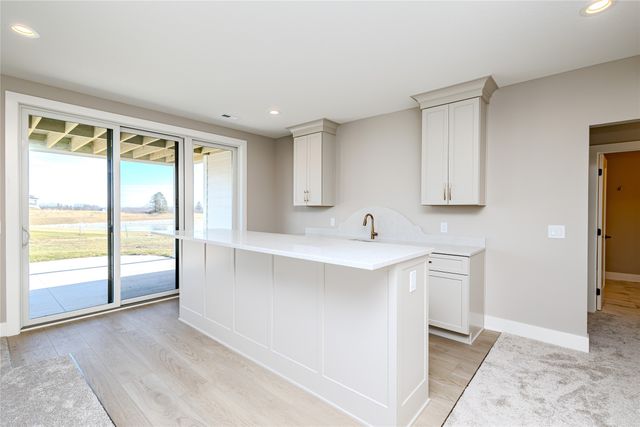 4635 178th Street, Urbandale, IA 50323