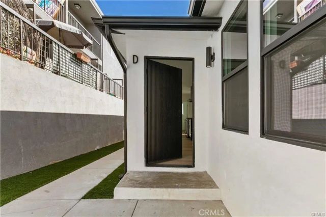 606 E Cypress D, Burbank, CA 91501