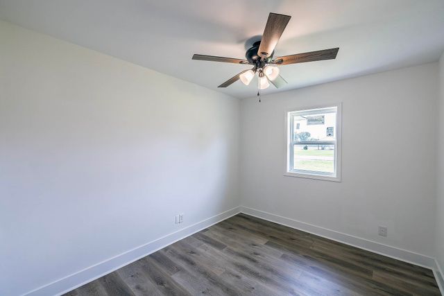 1320 Tiger Dr, Thibodaux, LA 70301