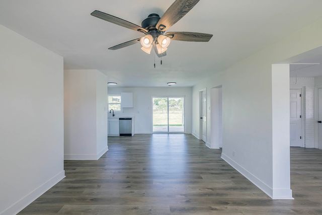 1320 Tiger Dr, Thibodaux, LA 70301