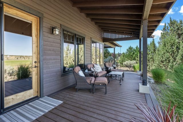 16593 SW Ranchview Road, Powell Butte, OR 97753