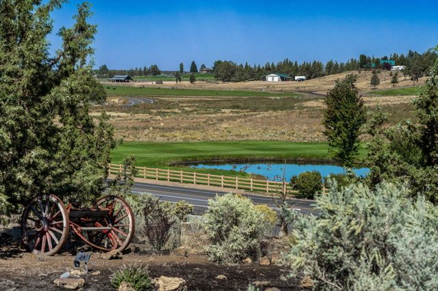 16593 SW Ranchview Road, Powell Butte, OR 97753