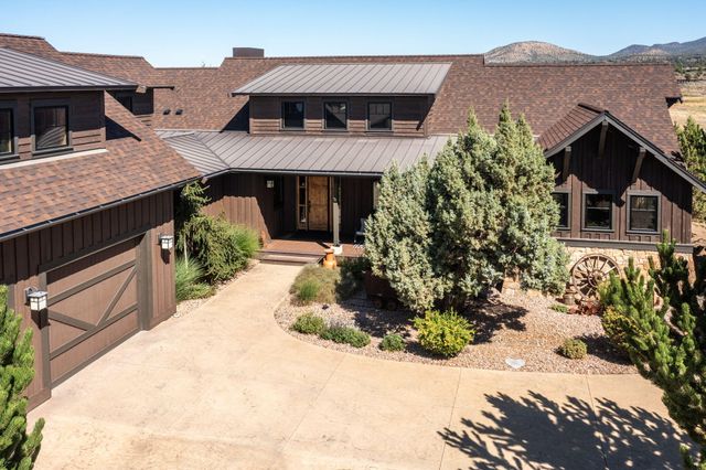 16593 SW Ranchview Road, Powell Butte, OR 97753