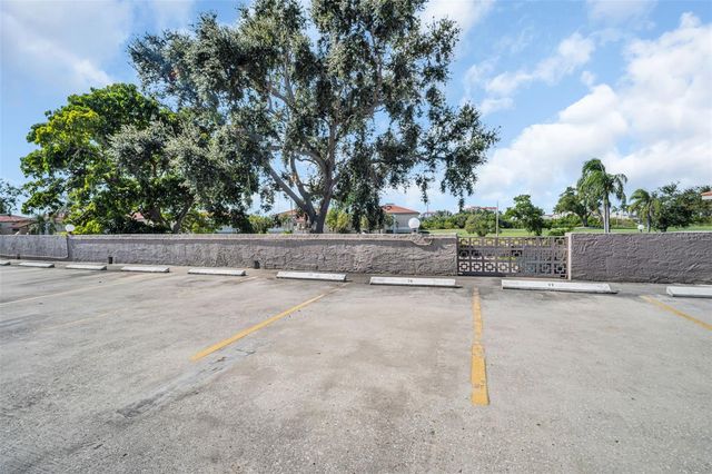 6158 PALMA DEL MAR SO 505, St Petersburg, FL 33715