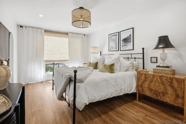 333 Orange Avenue 16, Coronado, CA 92118