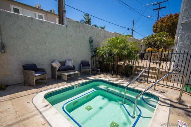 333 Orange Avenue 16, Coronado, CA 92118