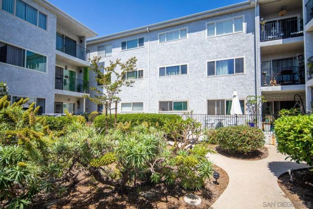 333 Orange Avenue 16, Coronado, CA 92118