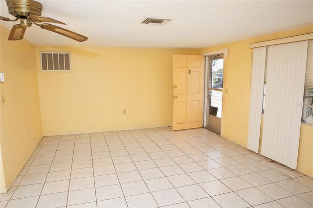 5102 MANOR DRIVE, New Port Richey, FL 34652