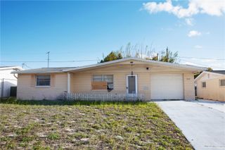 5102 MANOR DRIVE, New Port Richey, FL 34652