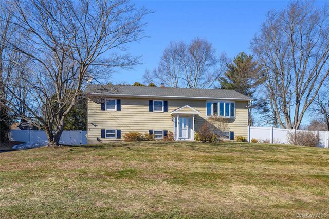 7 Bittersweet Dr, Call Listing Agent, CT 06811