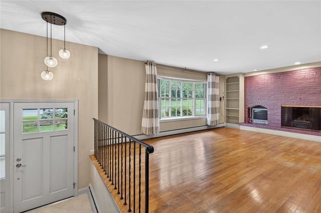 797 Barrymore Lane, Bethlehem City, PA 18017