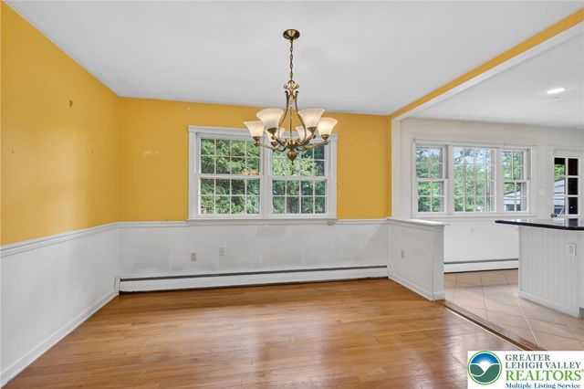 797 Barrymore Lane, Bethlehem City, PA 18017