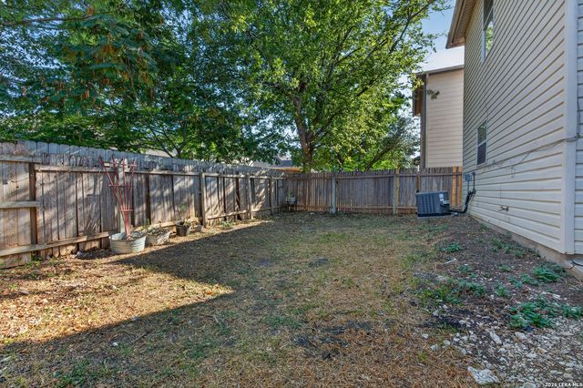 4950 Bending Elms, San Antonio, TX 78247
