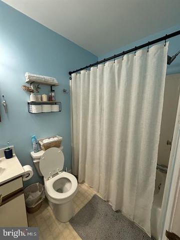 3 AMBER CT, Millersville, PA 17551