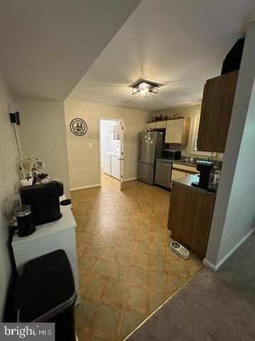 3 AMBER CT, Millersville, PA 17551