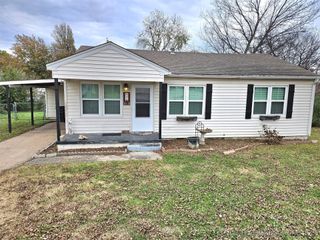 313 N Main Street, Owasso, OK 74055