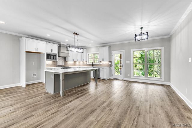 179 Macallister Ridge, Millbrook, AL 36054