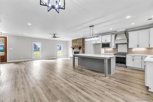 179 Macallister Ridge, Millbrook, AL 36054