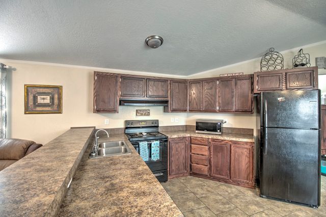 165 YORKSHIRE, Gordonville, TX 76245