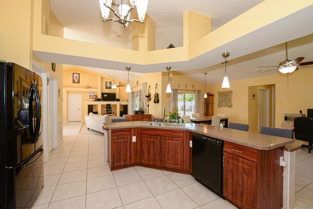 2119 SW Azure Avenue SW, Port St Lucie, FL 34953