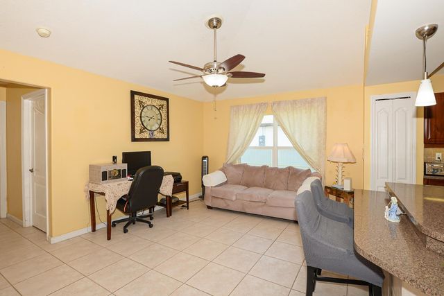2119 SW Azure Avenue SW, Port St Lucie, FL 34953