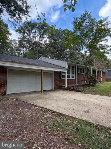8603 DANGERFIELD RD, Clinton, MD 20735
