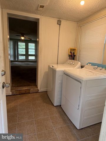 8603 DANGERFIELD RD, Clinton, MD 20735