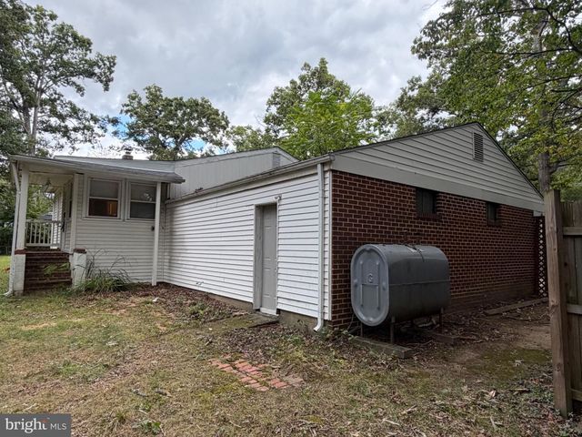 8603 DANGERFIELD RD, Clinton, MD 20735