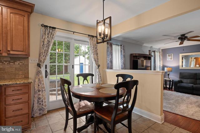 431 STOCKTON LOOP, Williamstown, NJ 08094