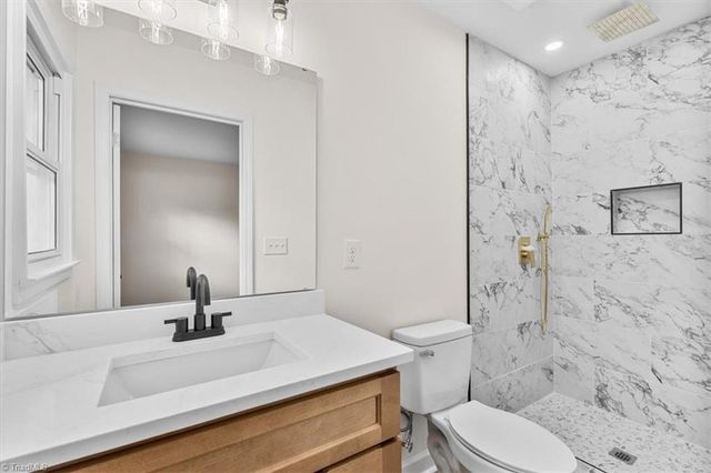 240 Donna Road, Asheboro, NC 27205