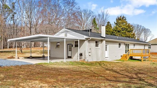 240 Donna Road, Asheboro, NC 27205