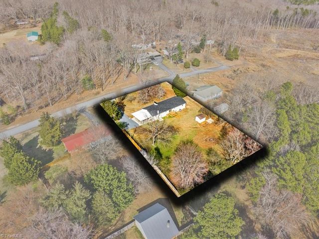 240 Donna Road, Asheboro, NC 27205