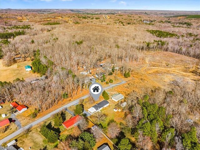 240 Donna Road, Asheboro, NC 27205