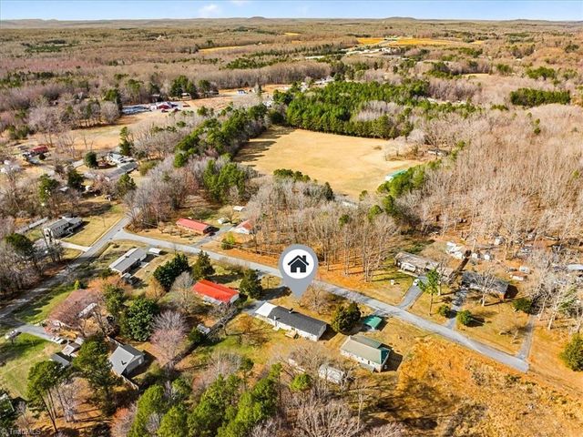 240 Donna Road, Asheboro, NC 27205