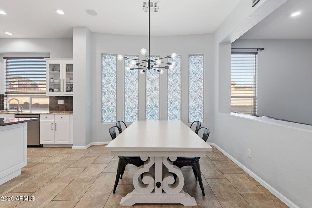 Image 34 of property listing at 6615 W LEIBER Place, Glendale, AZ 85310