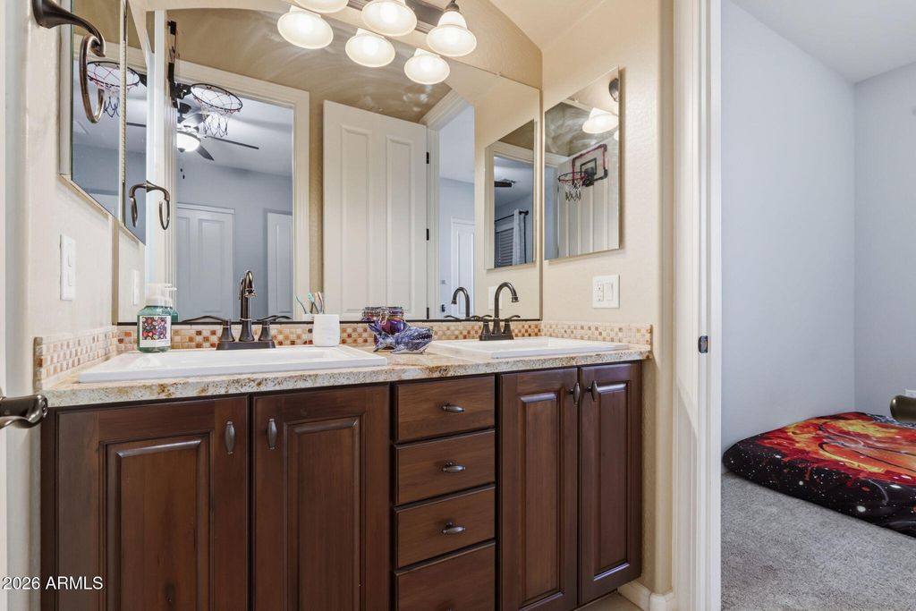 Image 53 of property listing at 6615 W LEIBER Place, Glendale, AZ 85310