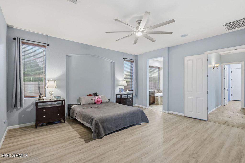 Image 61 of property listing at 6615 W LEIBER Place, Glendale, AZ 85310
