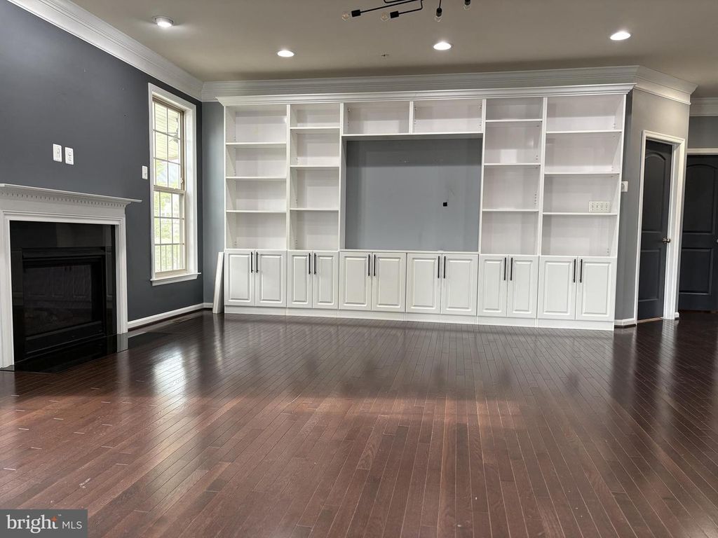 Image 15 of property listing at 2707 SWANN WING CT SWANN WING CT, Lanham, MD 20706