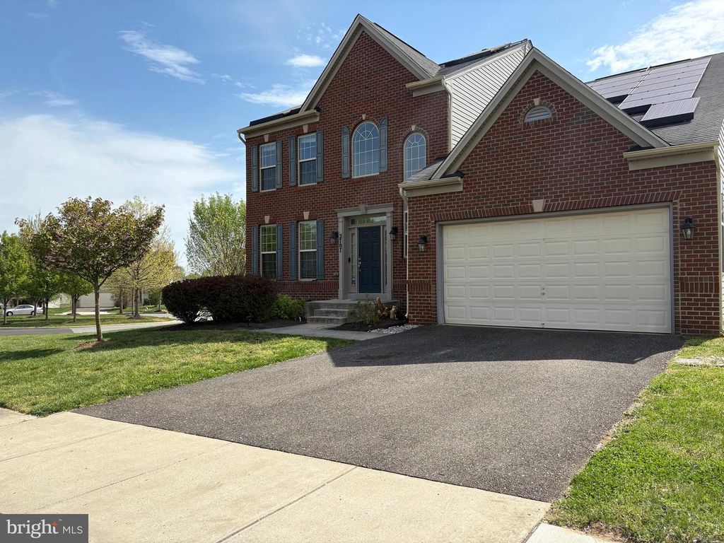 Image 3 of property listing at 2707 SWANN WING CT SWANN WING CT, Lanham, MD 20706