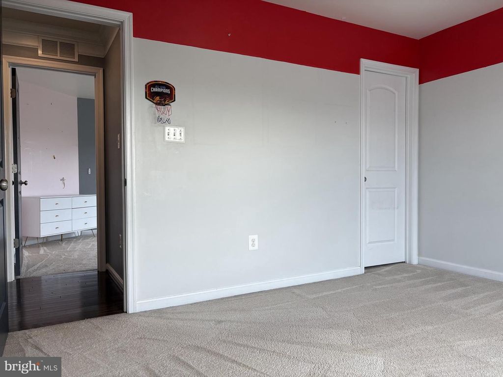 Image 44 of property listing at 2707 SWANN WING CT SWANN WING CT, Lanham, MD 20706