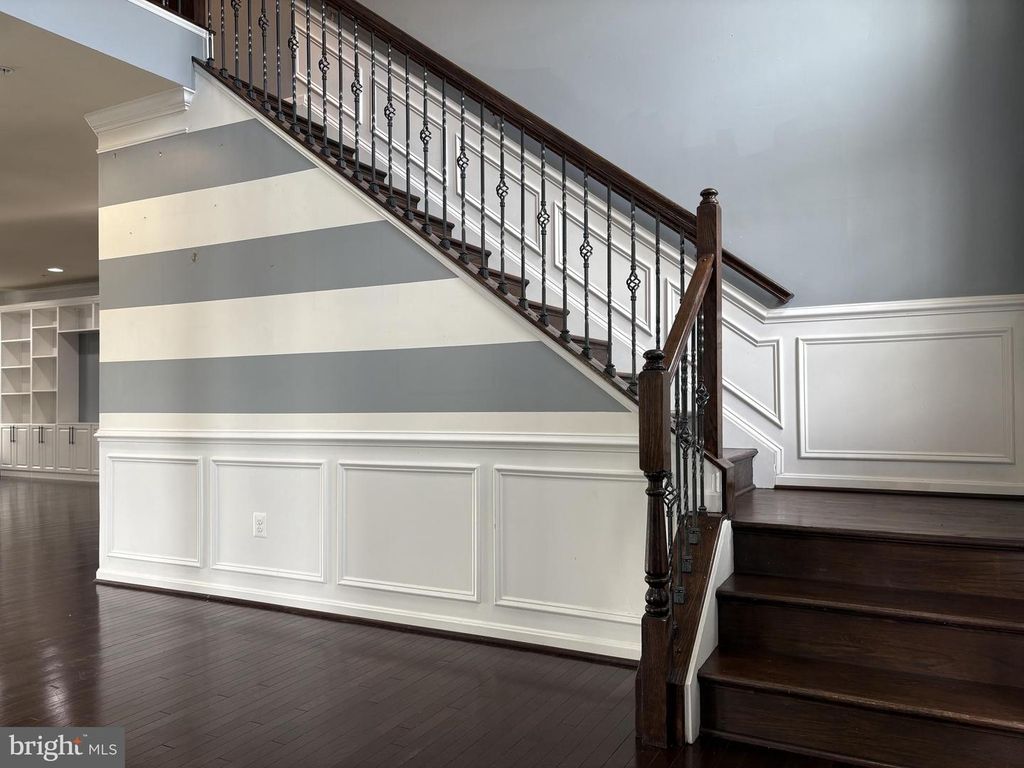 Image 5 of property listing at 2707 SWANN WING CT SWANN WING CT, Lanham, MD 20706