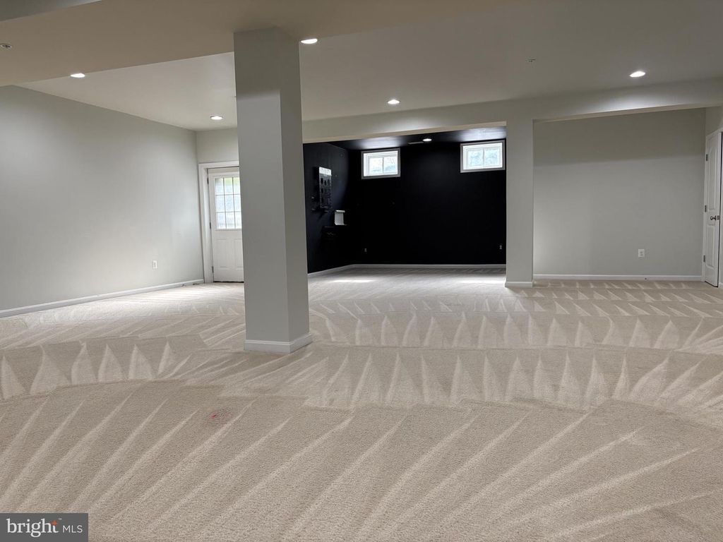 Image 69 of property listing at 2707 SWANN WING CT SWANN WING CT, Lanham, MD 20706